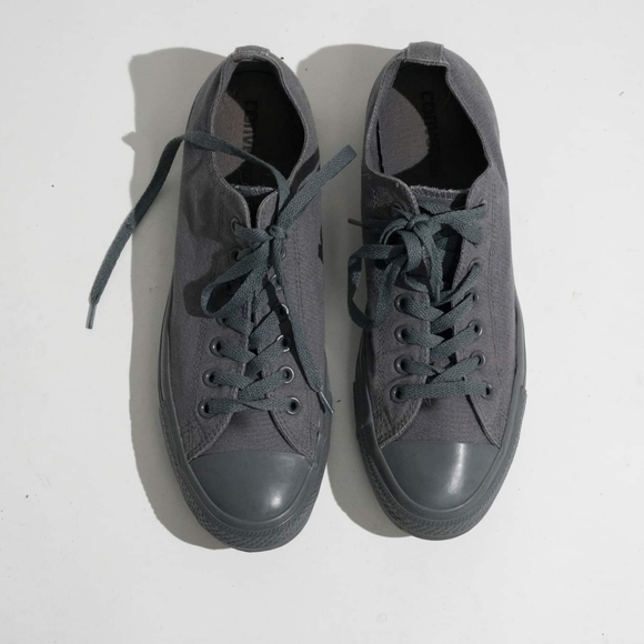 Converse Chuck Taylor All Star Mens Size 10 Low Top Shoes Grey Women's Size 12